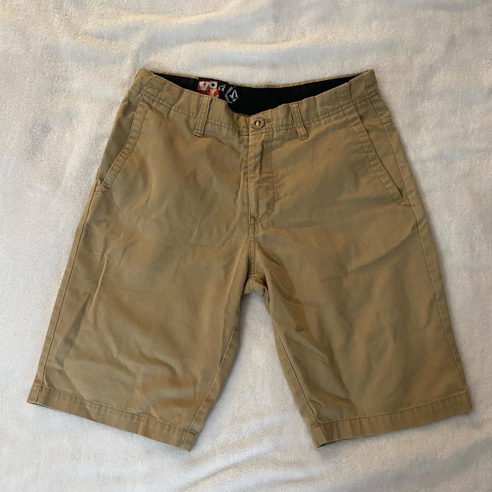Volcom cargo shorts